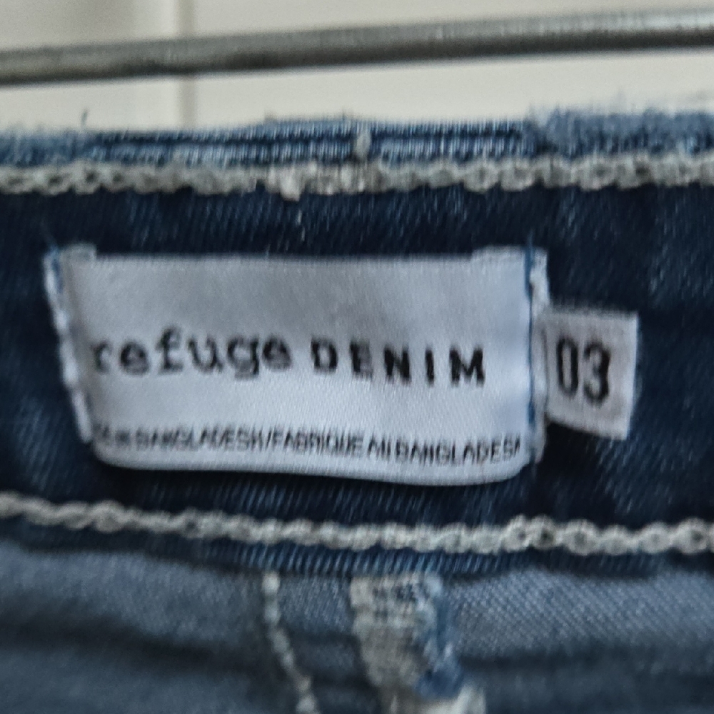 Refuge Women's 03 Classic Blue Women's Boot Cut Jeans - Picture 5 of 10